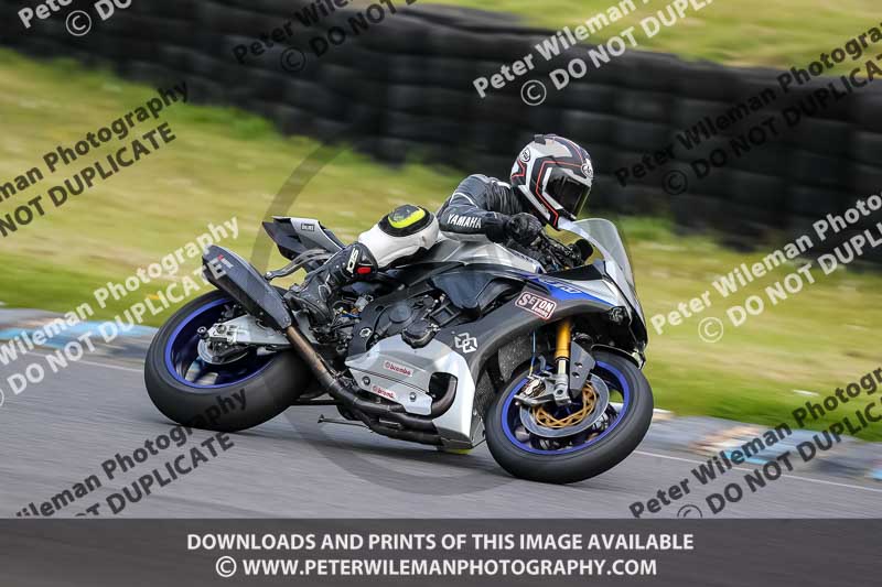 enduro digital images;event digital images;eventdigitalimages;lydden hill;lydden no limits trackday;lydden photographs;lydden trackday photographs;no limits trackdays;peter wileman photography;racing digital images;trackday digital images;trackday photos